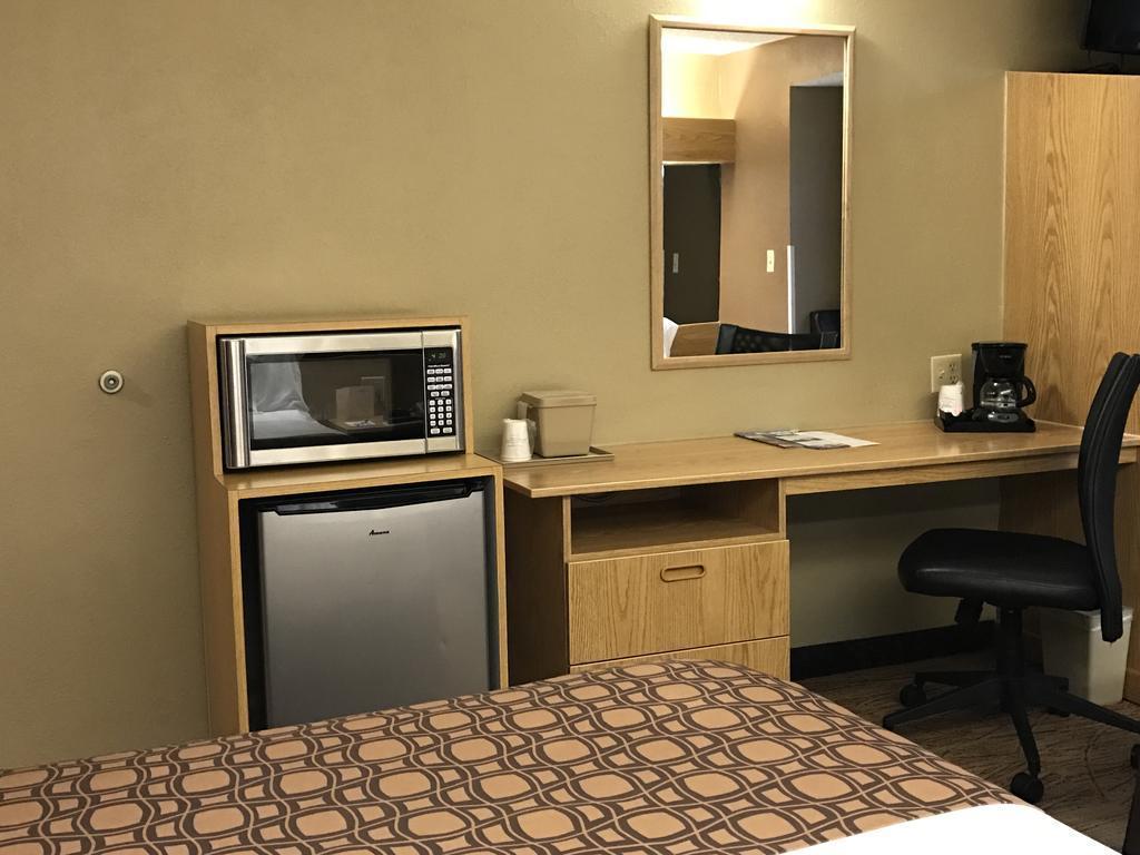 Best Western El Paso Airport Entrada Hotel Exterior foto
